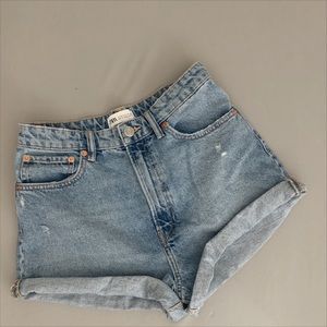 Zara ‘90s Rolled-Up Shorts TRF - Blue